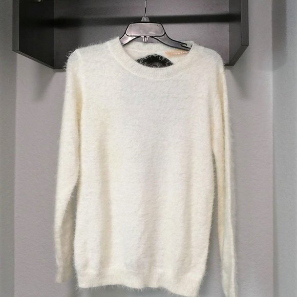 Fuzzy Open Back Tie Sweater Size Small - Picture 10 of 11